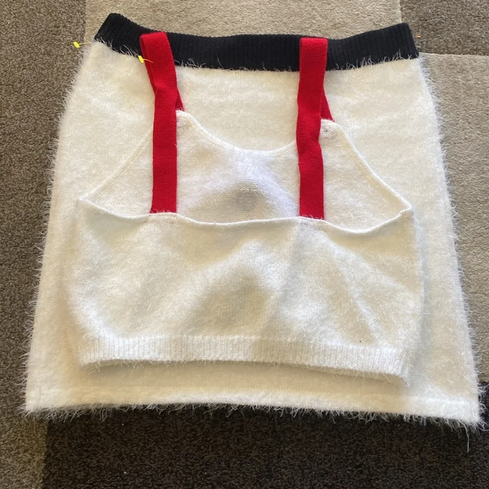 No Boundries Ladies Knit Christmas Top & Skirt Set, 2-Piece
